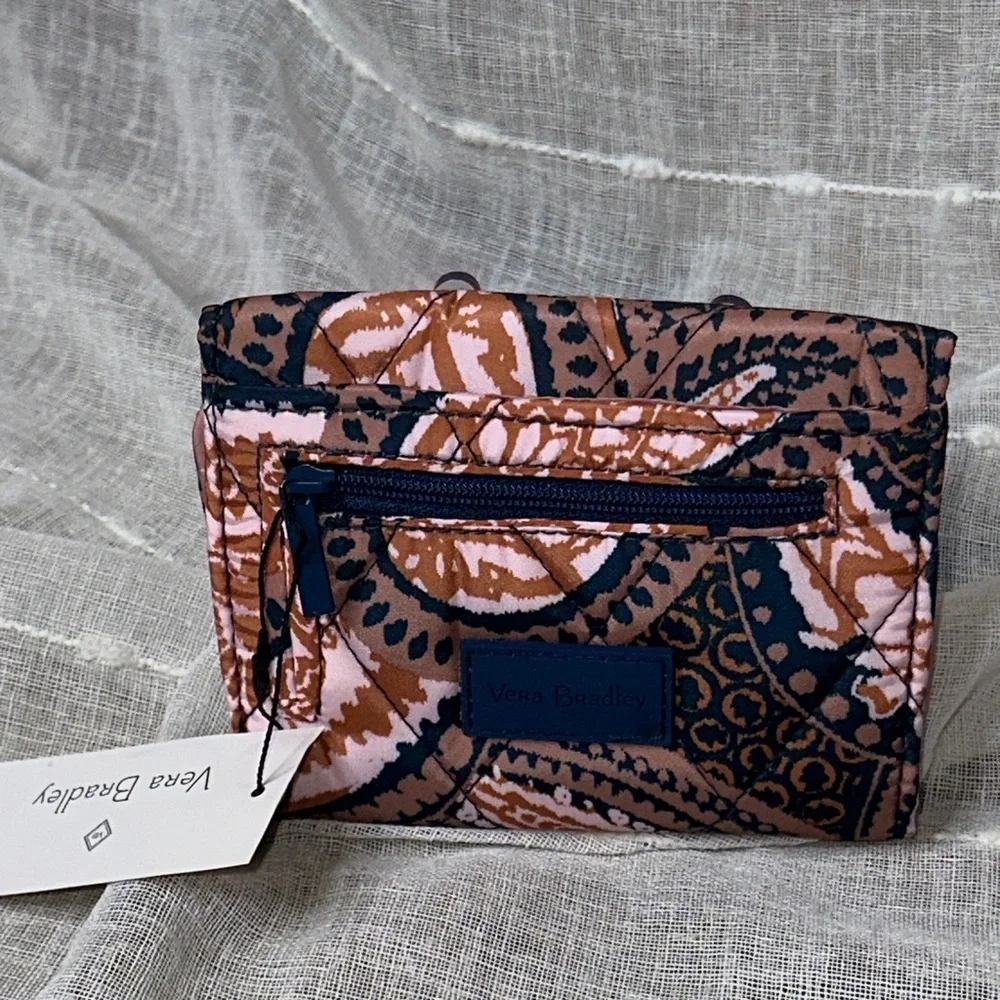 Vera Bradley Fern Paisley Design Ultralight RFID Mini Tri-Fold Wallet NWT